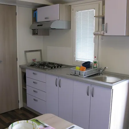 Autotrip Mobile Homes Belvedere Üdülőpark Seget Vranjica