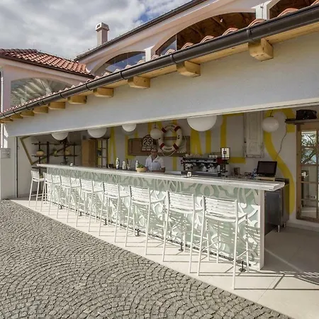 Üdülőpark Autotrip Mobile Homes Belvedere *