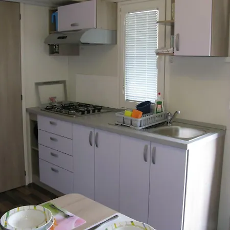 Autotrip Mobile Homes Belvedere Üdülőpark *